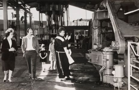 1982 03  Bendición De La Primera Prensa Y Primera Roladora Wagner Instaladas En La Planta I