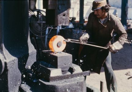 1977 Operador Forjando Anillo Golpe A Golpe