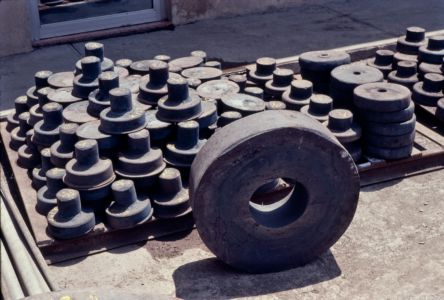 1980 Variedad De Piezas Hechas En FRISA