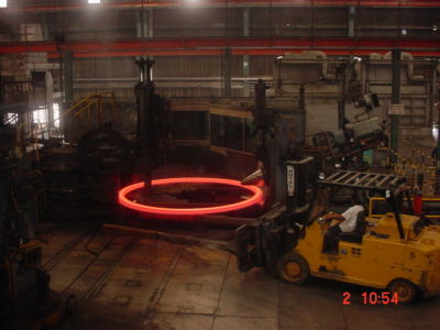 2002 Rolado De Anillo De 4,500 Mm En Roladora 3