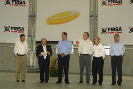 2003 AA Inauguración De FRISA Aerospace. Visita Del Presidente Vicente Fox. (7)
