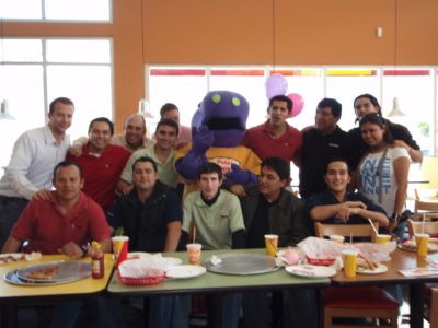 2009 WW Celebración Informal De Cumpleaños De Compañeros De La Unidad Estándar 
