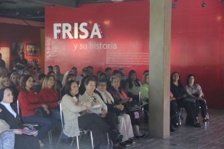 2016 Hh 2016 Entrega De Recursos Fundación Frisa