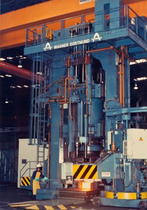 1996 A2 Prensa 3 Recién Instalada